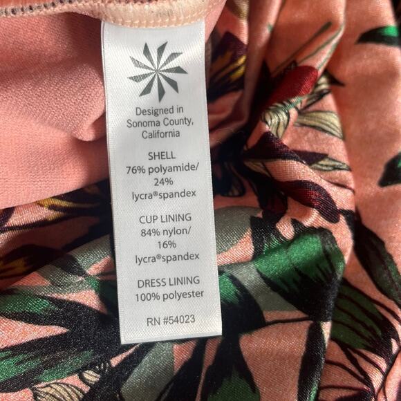 Athleta Estuary Aqualuxe Swim Dress Floral Tropical Ruched Medium EUC - Picture 6 of 7